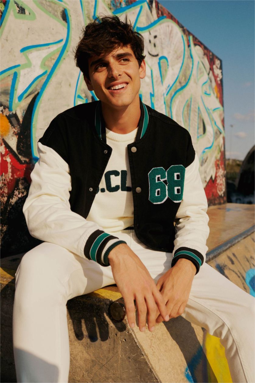 رجالي أبيض بنطلون جينز 90’S سليم فيت