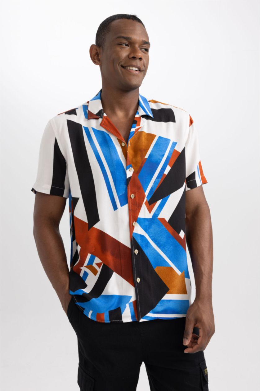 Man Bordeaux Regular Fit Apache Neck Viscose Printed Short Sleeve Shirt