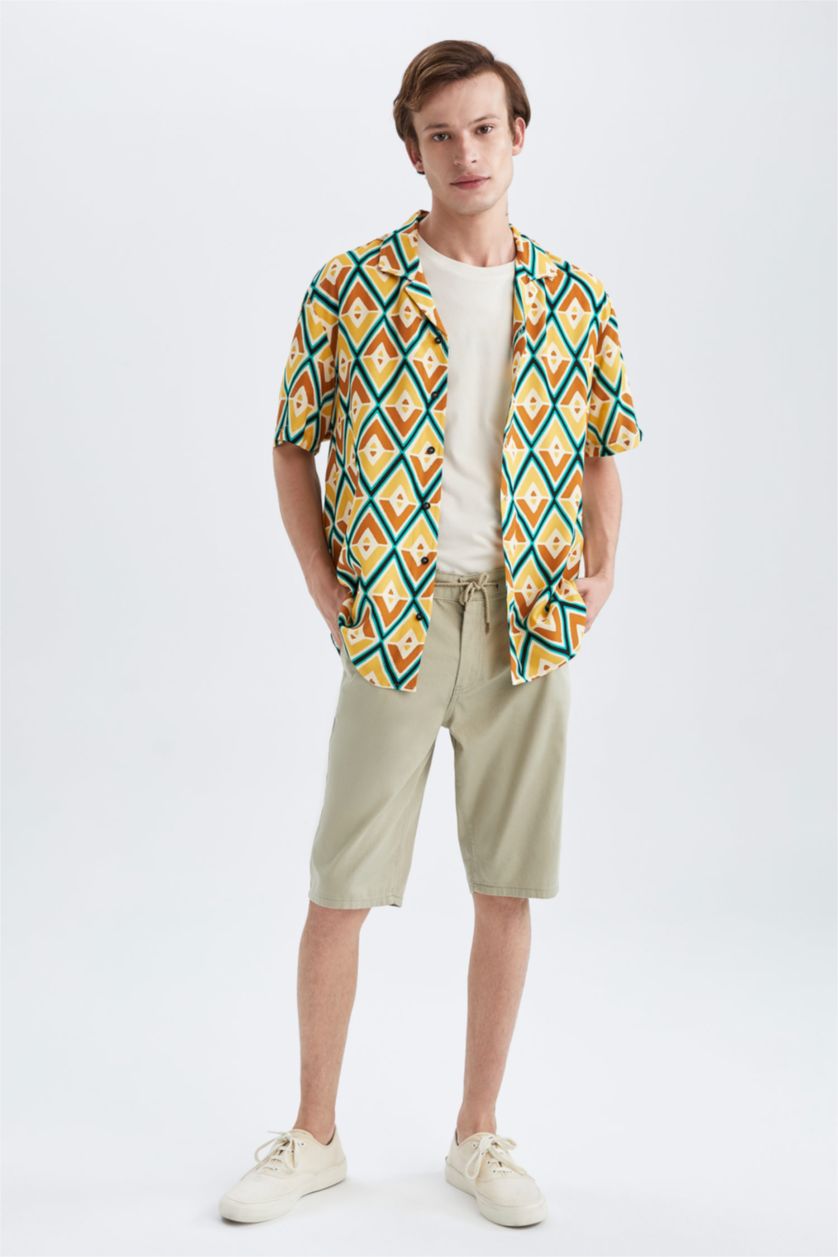 رجالي أصفر قميص بأكمام قصيرة فيسكون مطبوع بقصة عادية ياقة جاكيت