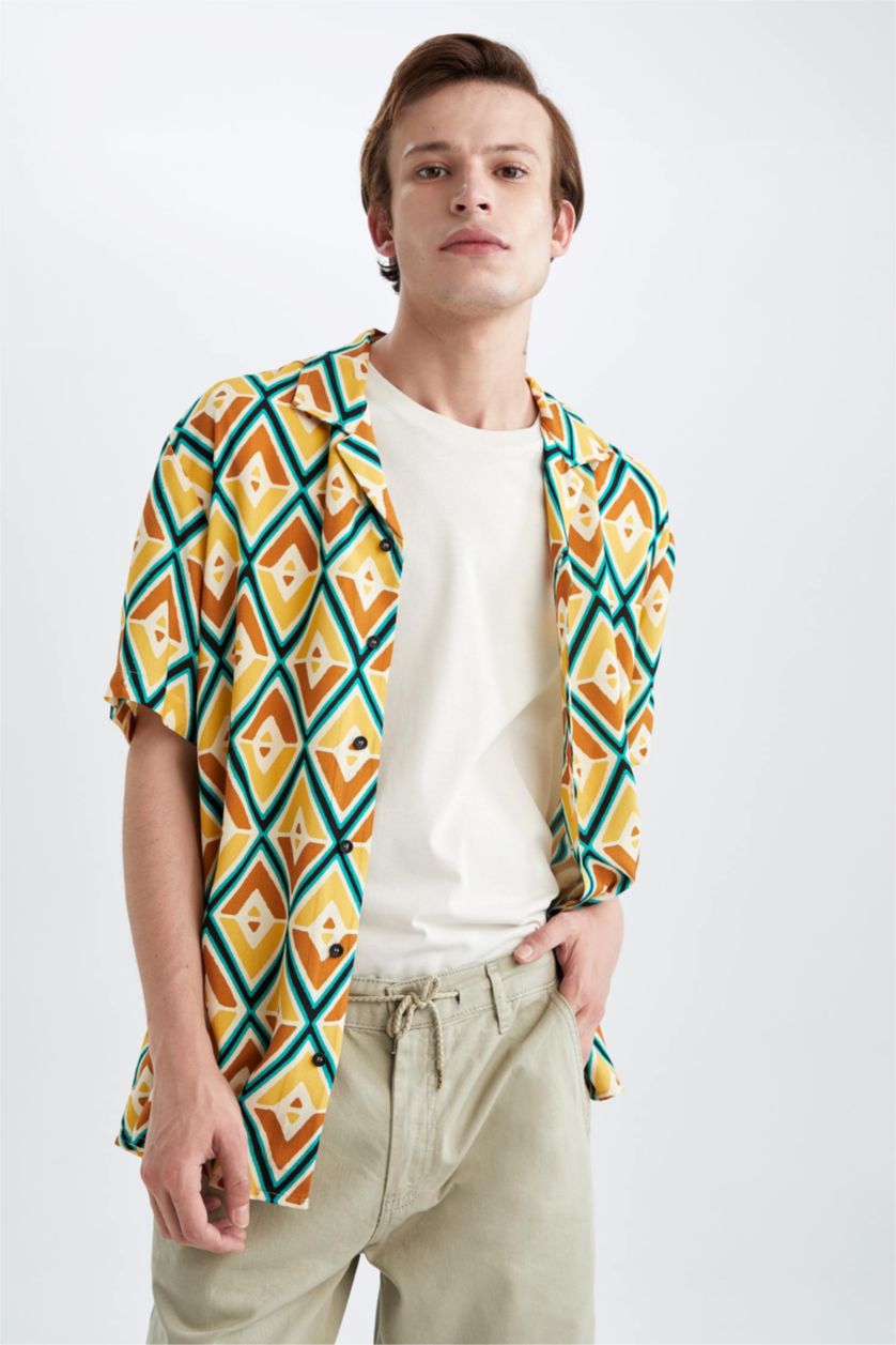 رجالي أصفر قميص بأكمام قصيرة فيسكون مطبوع بقصة عادية ياقة جاكيت