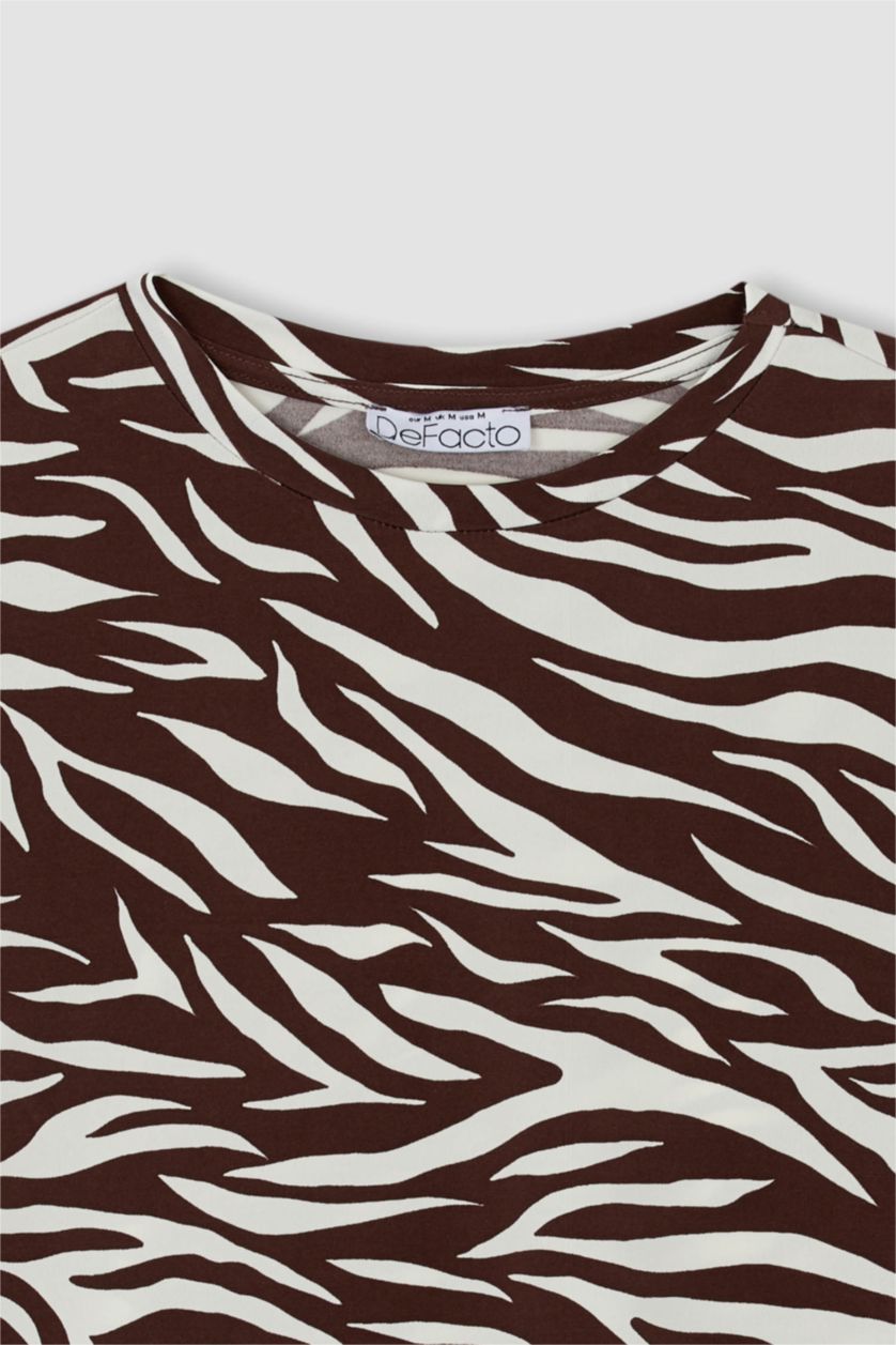 WOMAN Brown Slim Fit Crew Neck Zebra Patterned Short Sleeve Crop T-Shirt