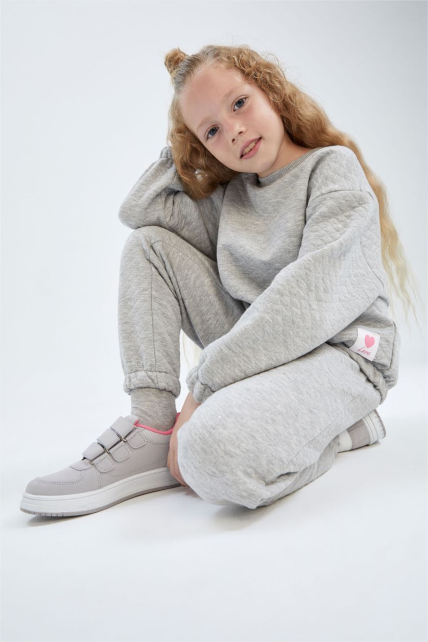 GIRLS & TEENS Light Grey Melange طقم قصة عادية