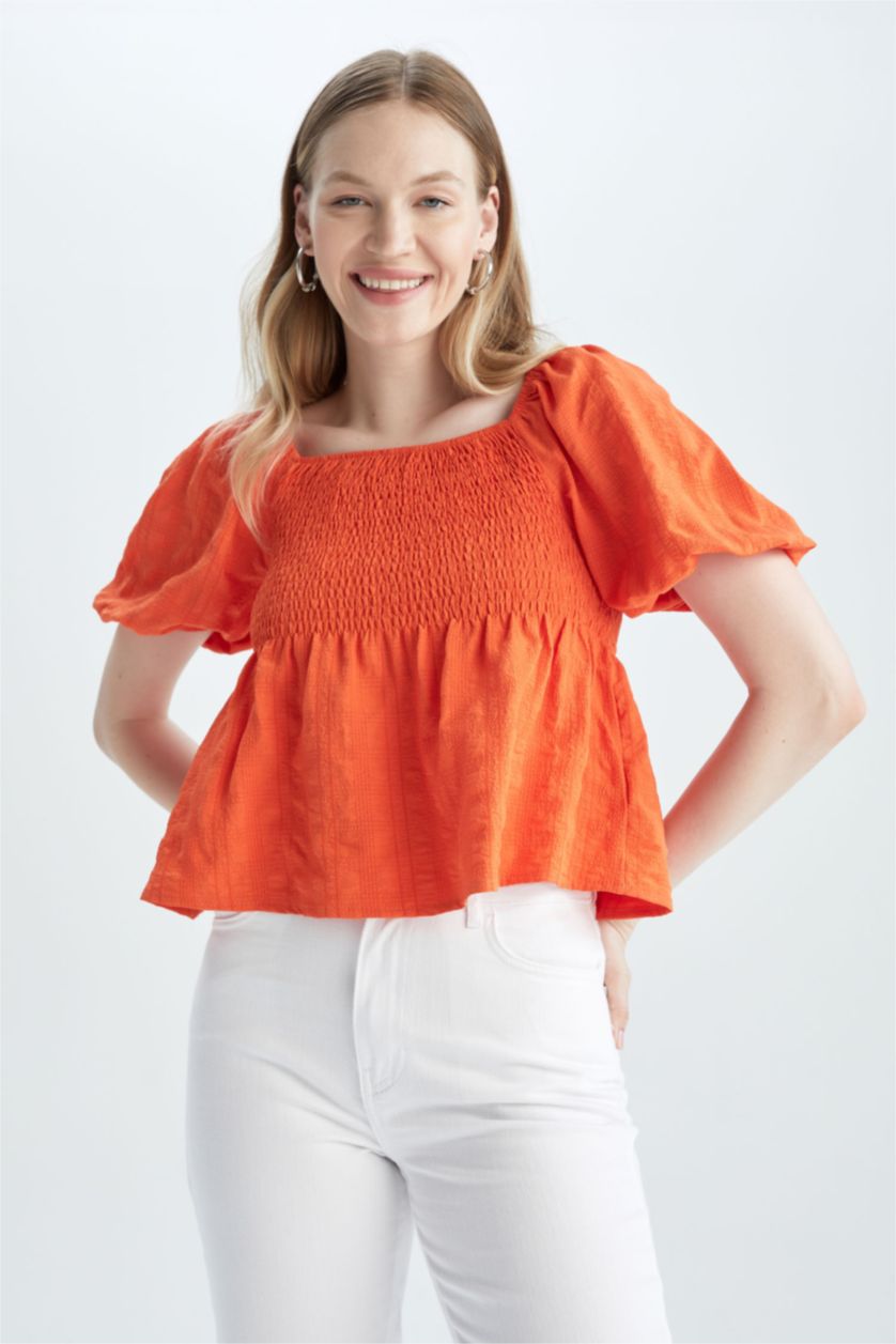 FEMME Rouge Blouse à Manches Courtes Coupe Slim Col Carré