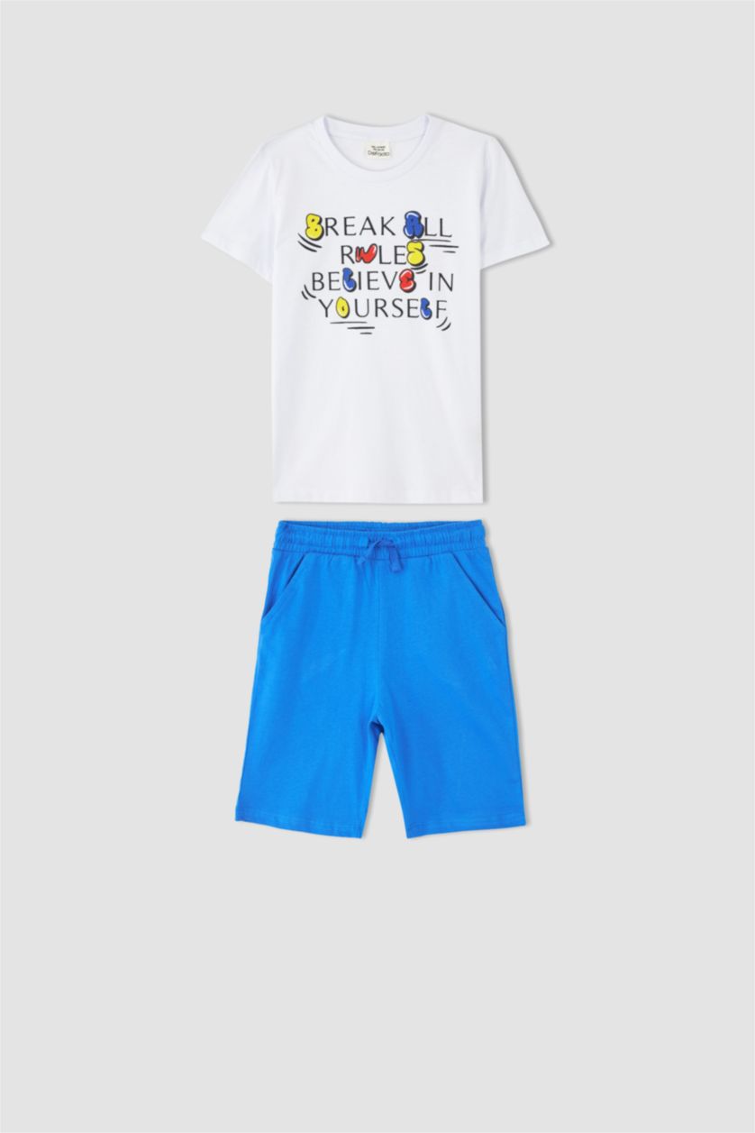 أولاد أبيض طقم ولادي شورت وتي شيرت مطبوع  - قطعتين