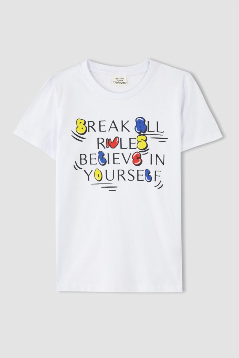 أولاد أبيض طقم ولادي شورت وتي شيرت مطبوع  - قطعتين