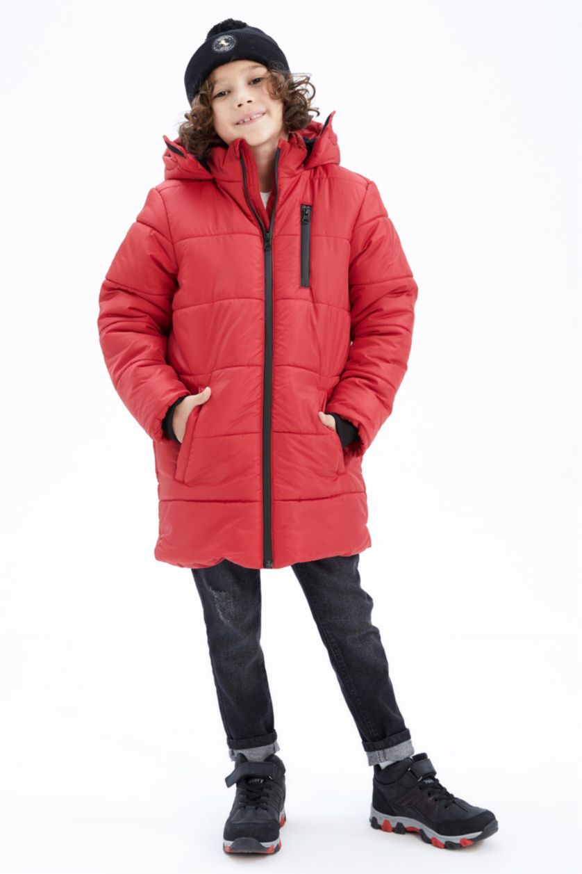 أولادي أحمر جاكيت بامب طويل اولادي بكابيشون ببطانة صوفية