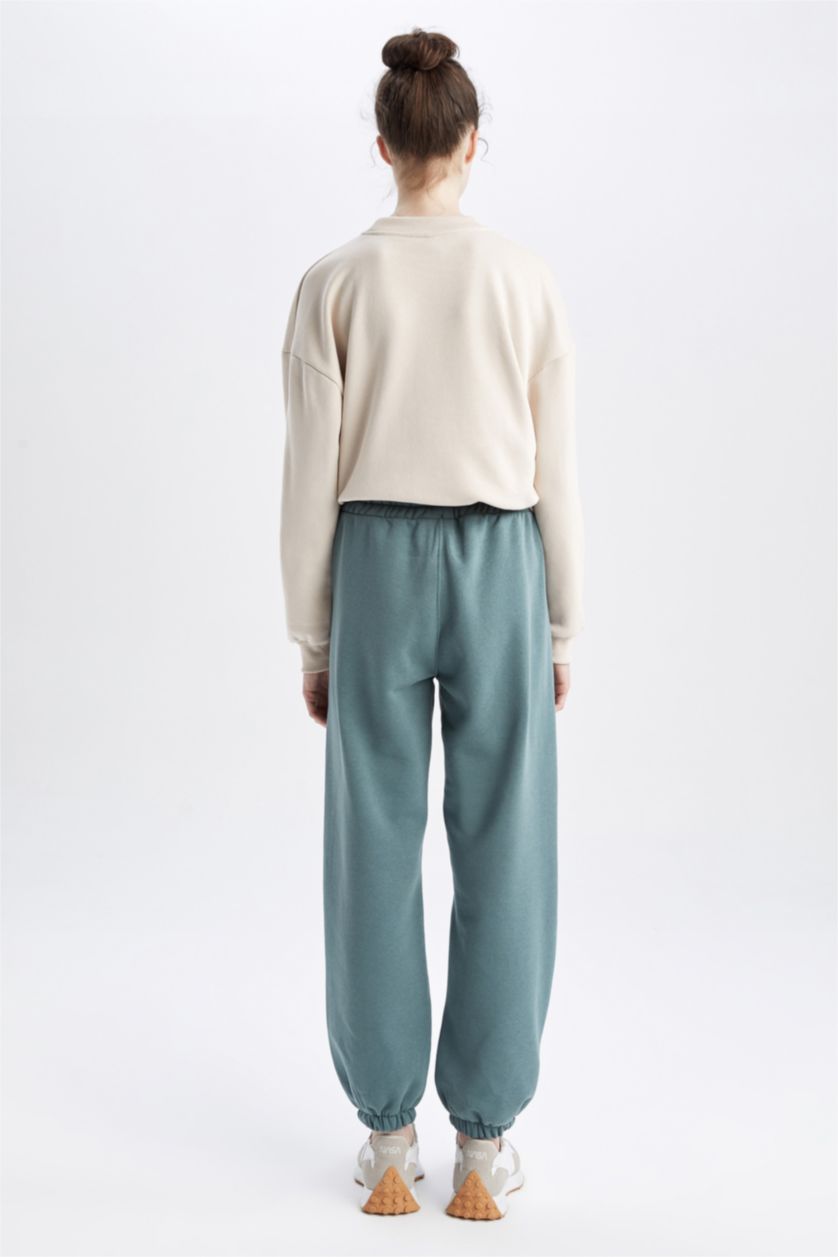 FEMME Vert Oversize Fit Trousers