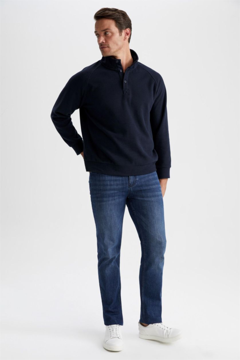 MAN NAVY Relax Fit Sweatshirt