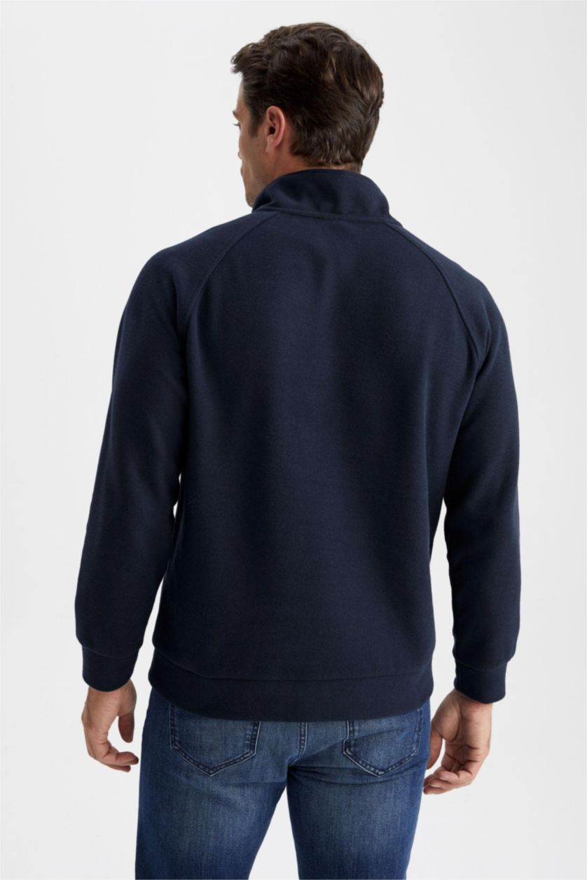 MAN NAVY Relax Fit Sweatshirt