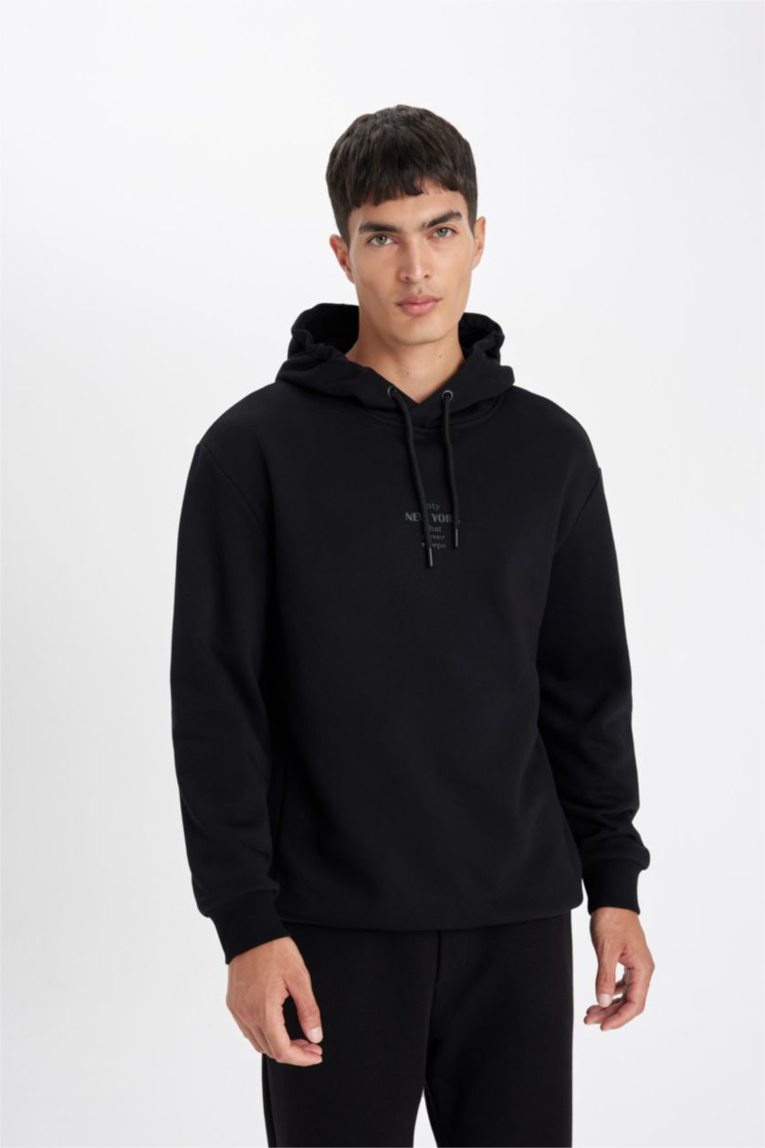 Man Black Relax Fit Long Sleeve Sweatshirt