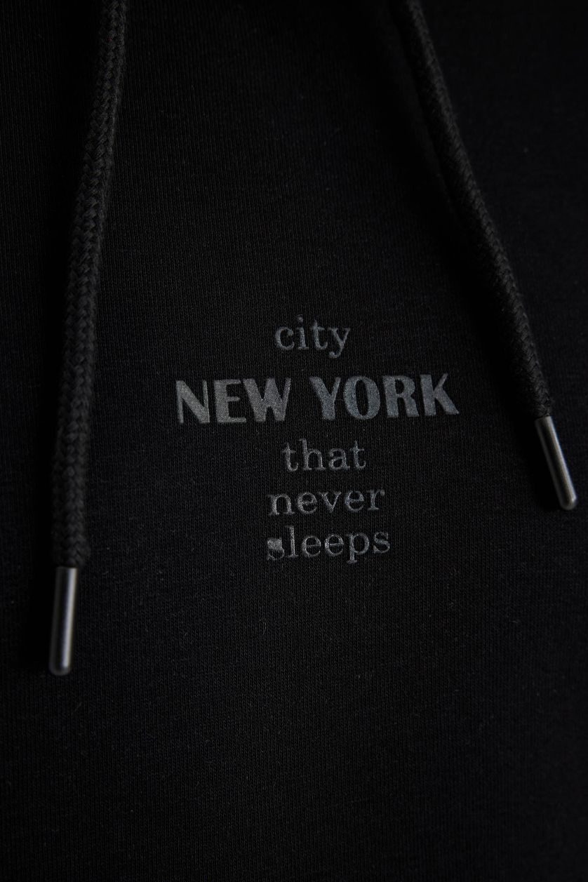 Man Black Relax Fit Long Sleeve Sweatshirt