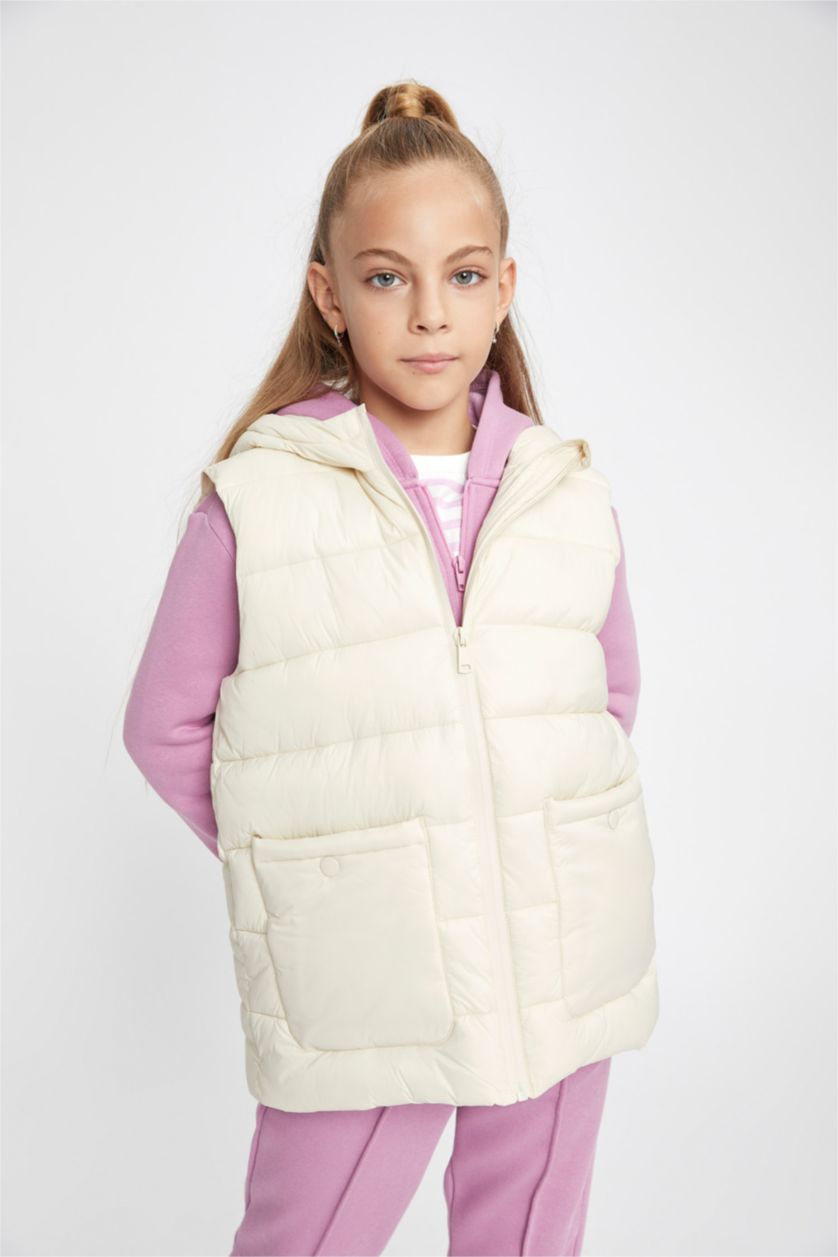 Дівчачий Бежевий Жилет стандартного крою для дівчаток