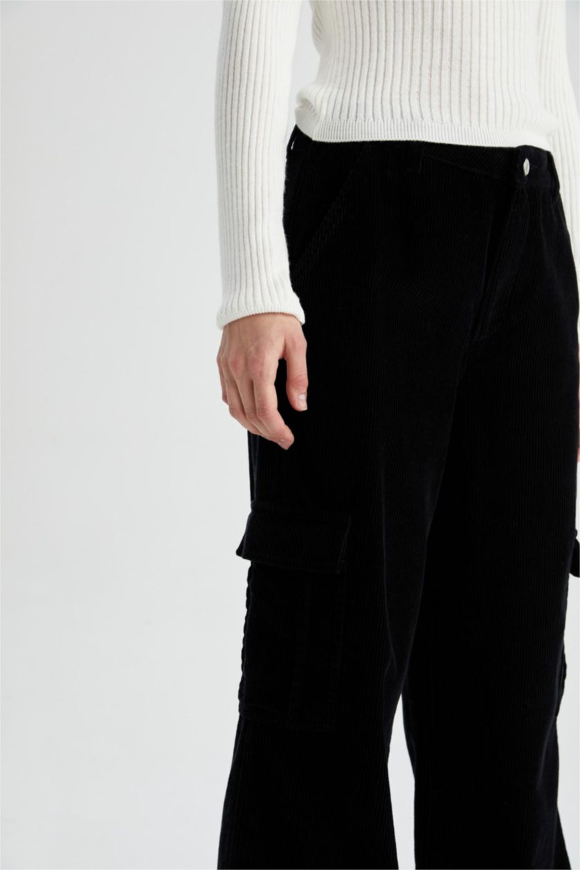 Kadın Siyah Coool Kargo Cepli Geniş Paça Kadife %100 Pamuk Pantolon