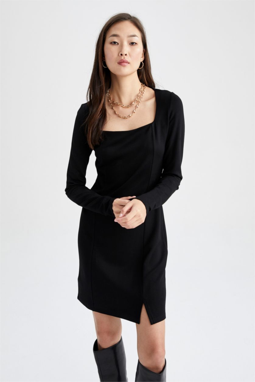 FEMME Noir Mini Robe Slim à col carré et manches longues