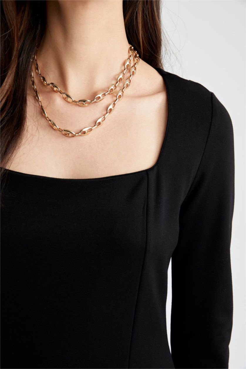 FEMME Noir Mini Robe Slim à col carré et manches longues