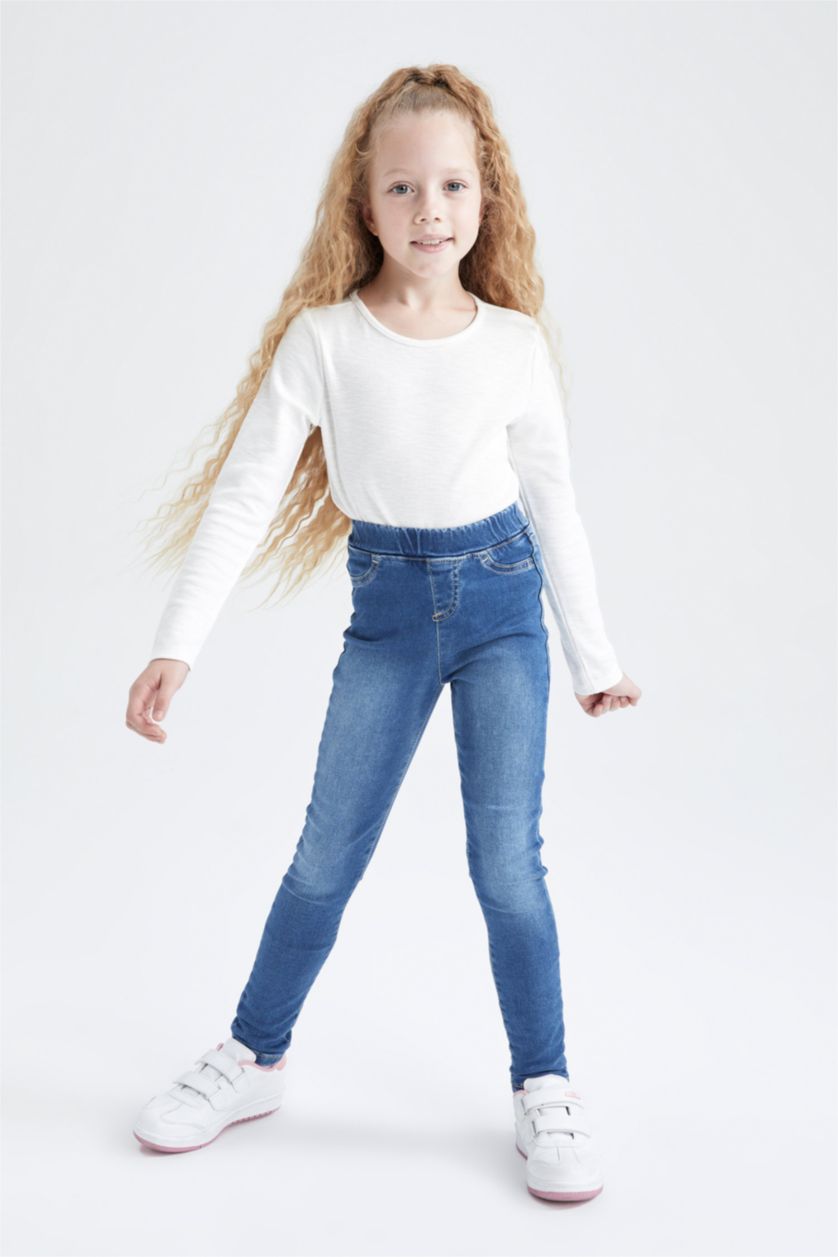 GIRLS & TEENS Blue Girl Three Pocket Skinny Leg Jeans