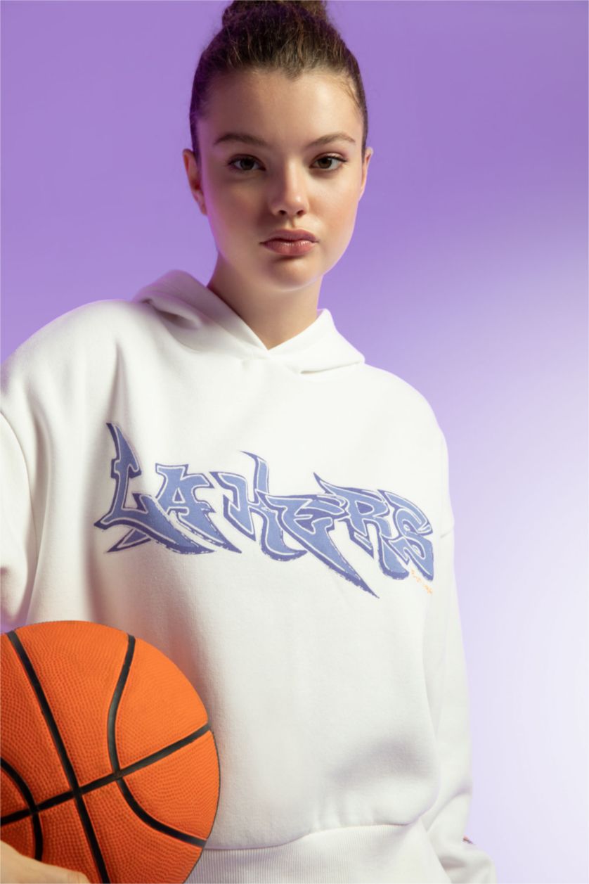 WOMAN Ecru NBA Los Angeles Lakers Licensed Sweatshirt
