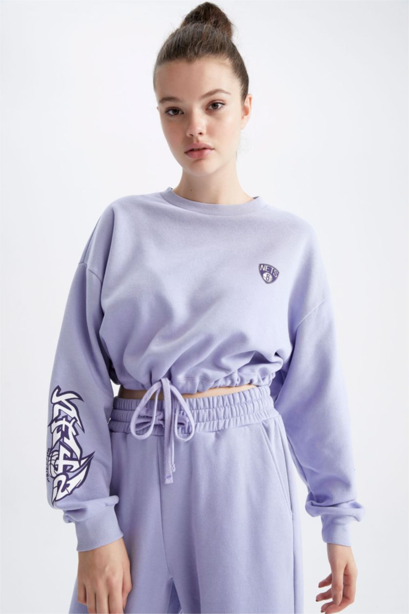 Жіночий Бузковий Світшот Кроп-Топ з круглим вирізом Brooklyn Nets для жінок