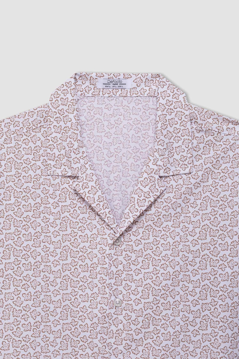 رجالي أبيض Regular Fit Short Sleeve Shirt