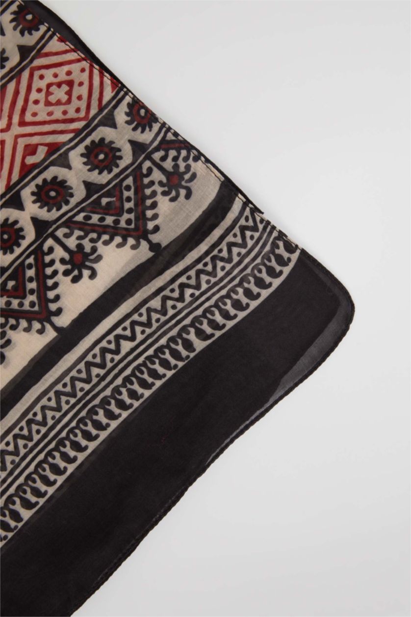 نساء برتقالي شال