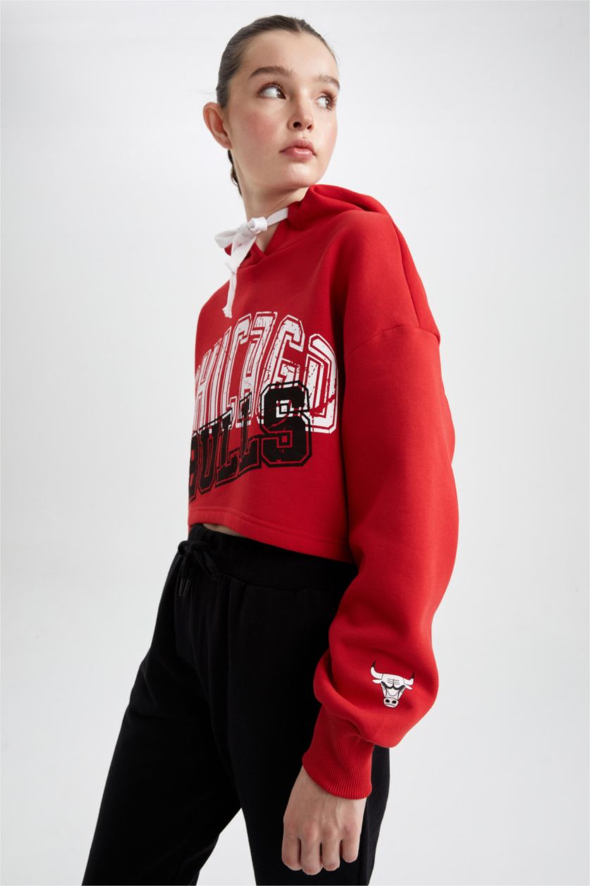 WOMAN Red Crop Top Chicago Bulls Licensed Sweatshirt
