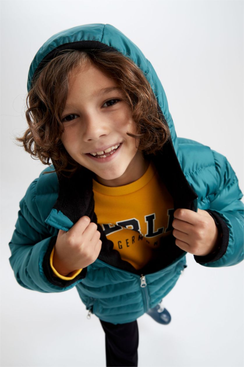 Erkek Çocuk - Genç Erkek Yeşil Erkek Çocuk Kapüşonlu Polar Astar Şişme Mont