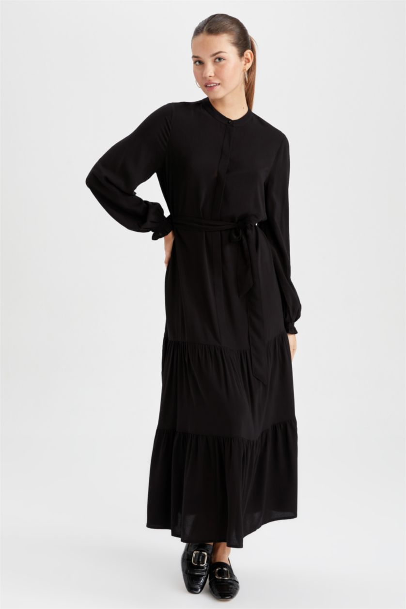 WOMAN Black Crew Neck Dress