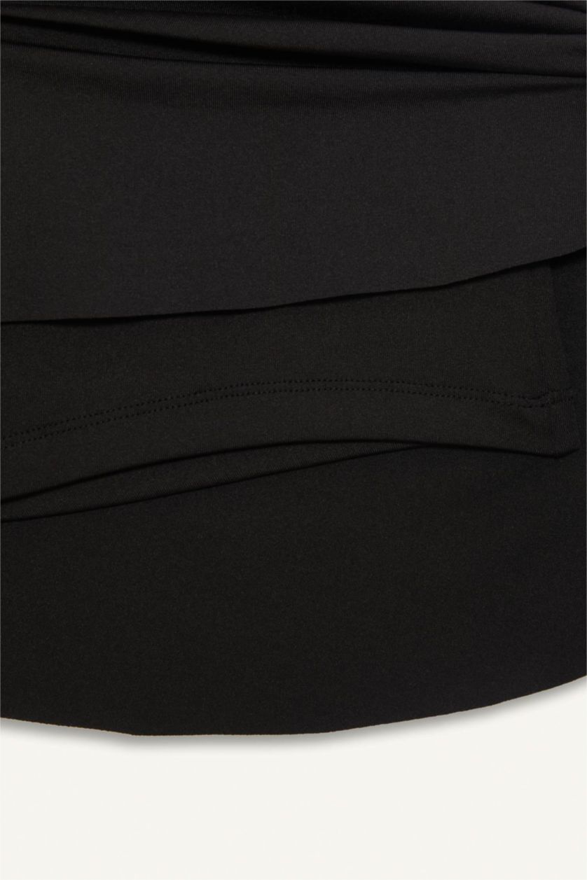 Kadın Siyah Etekli Deniz Şortu