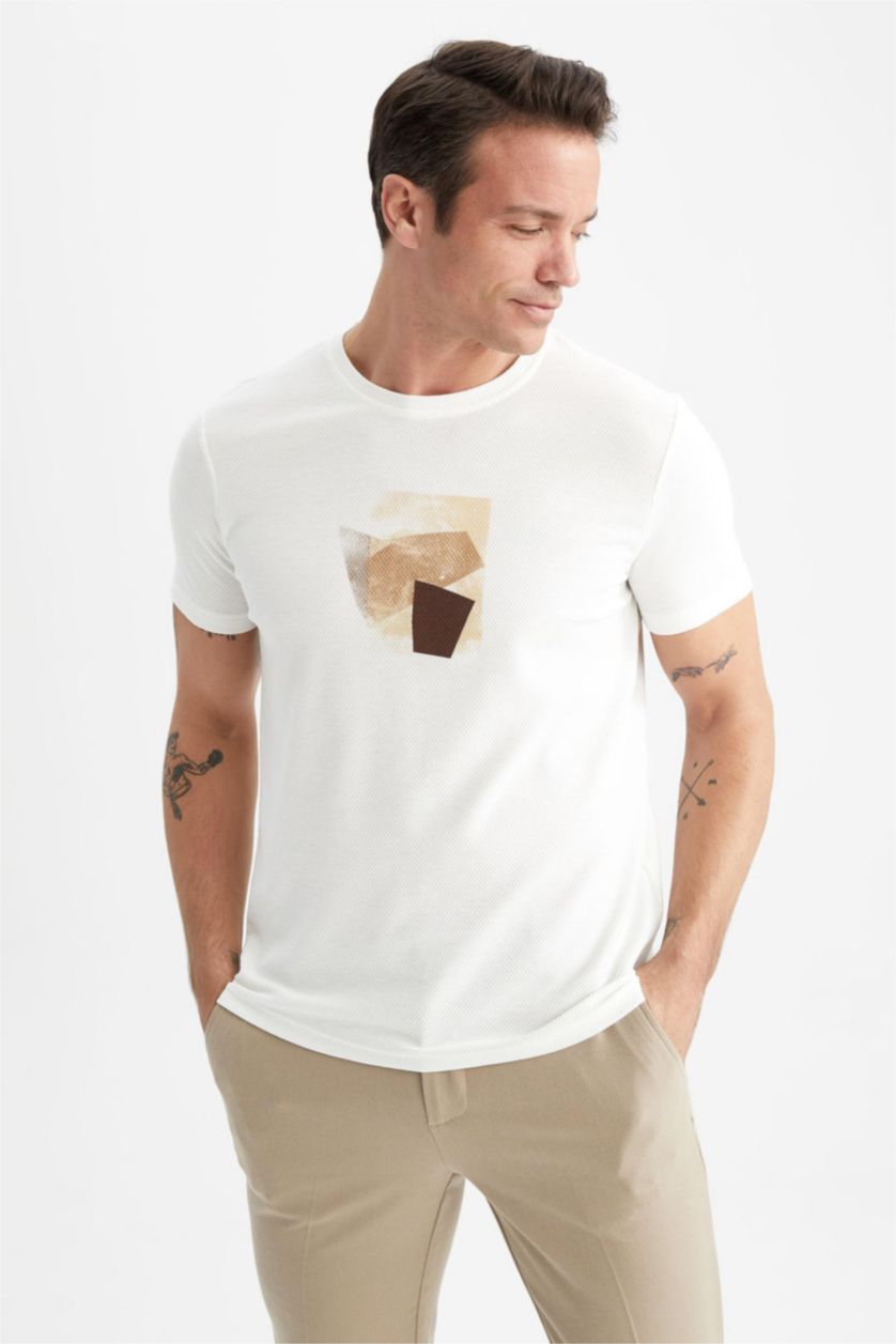 رجال اوف وايت تي شيرت مودرن فيت بياقة مستديرة