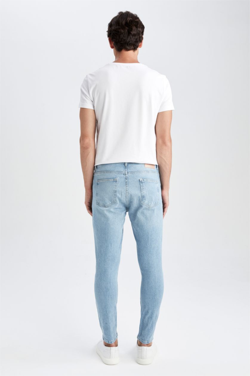 HOMME BLEU Clair Pantalon Coupe carotte