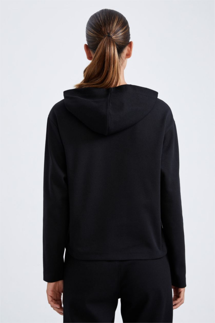 حريمي أسود سويت شيرت رجالي ستاندارت فيت بغطاء للرأس