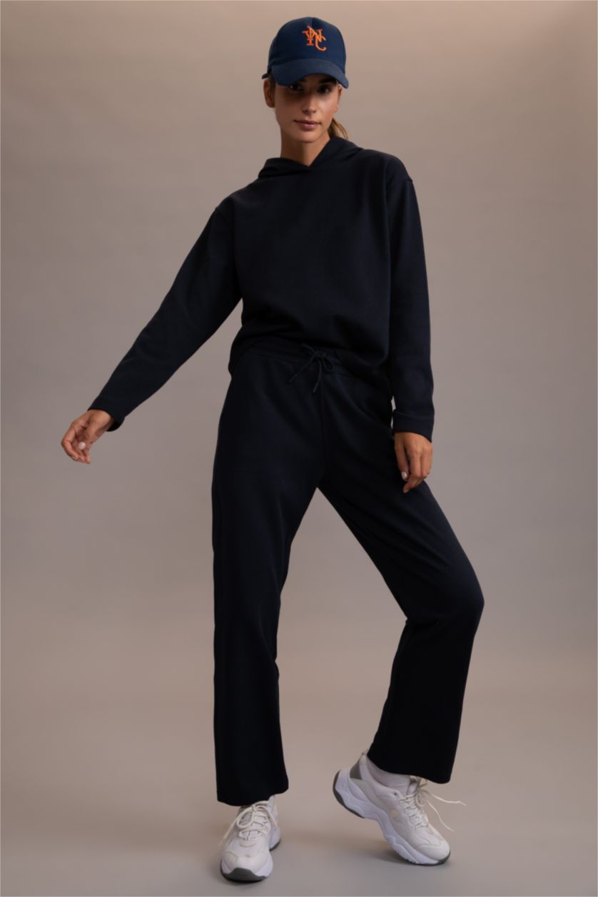 WOMAN NAVY Standard Fit Sweatshirt