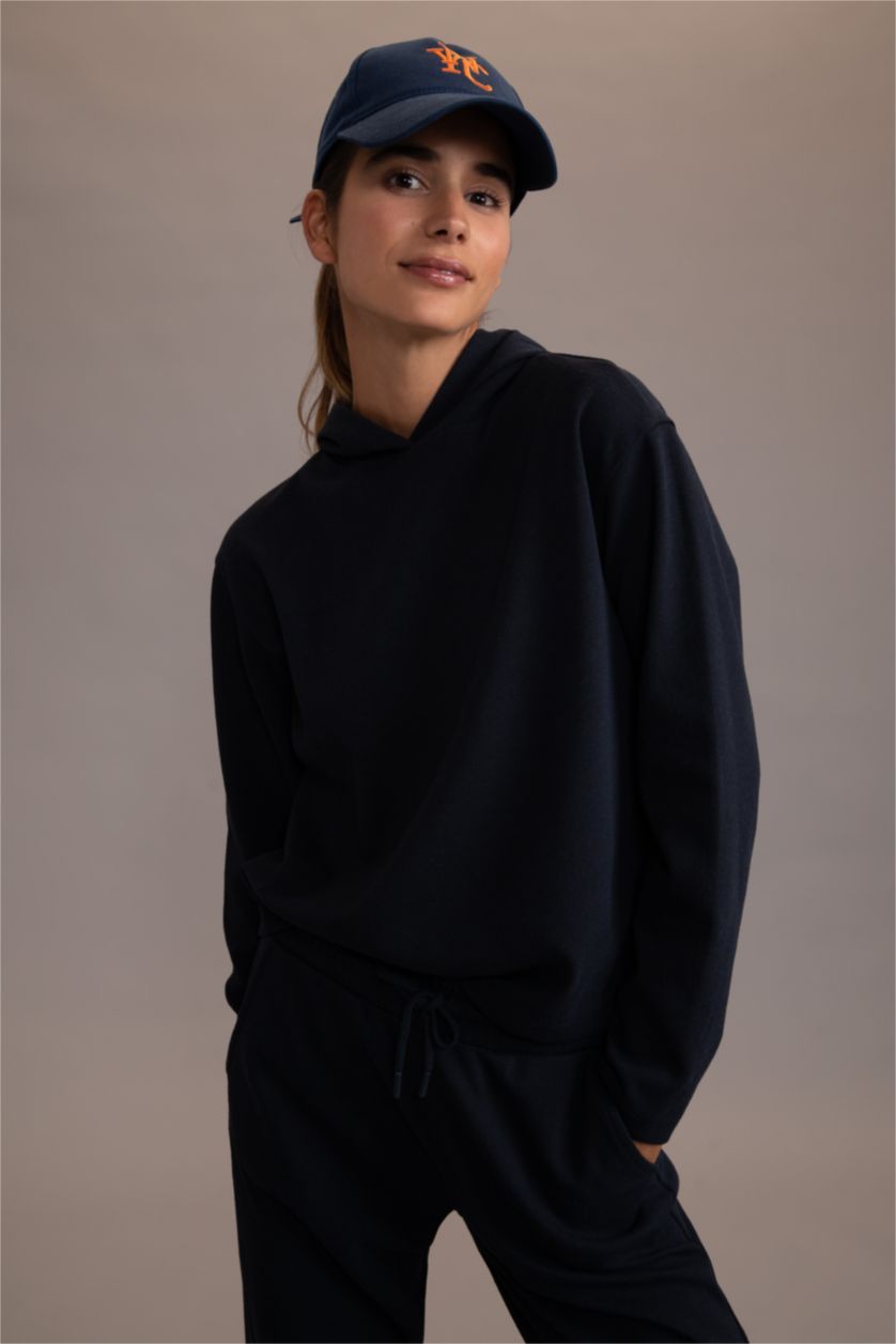 WOMAN NAVY Standard Fit Sweatshirt