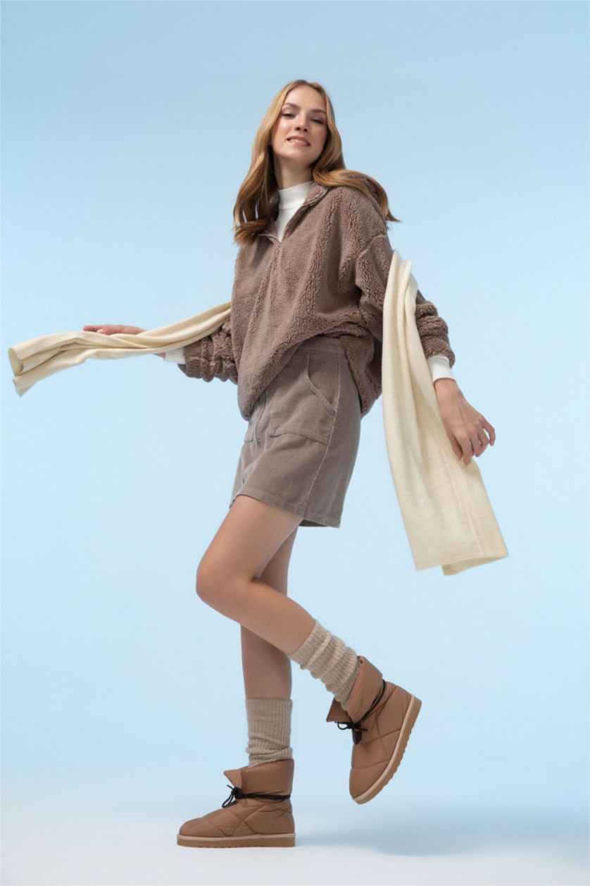 Woman Vison Oversize Fit Plush Sweatshirt