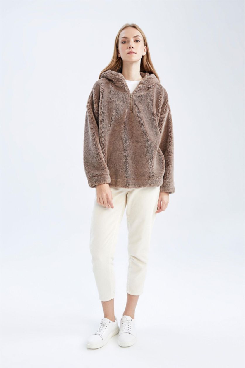 Woman Vison Oversize Fit Plush Sweatshirt