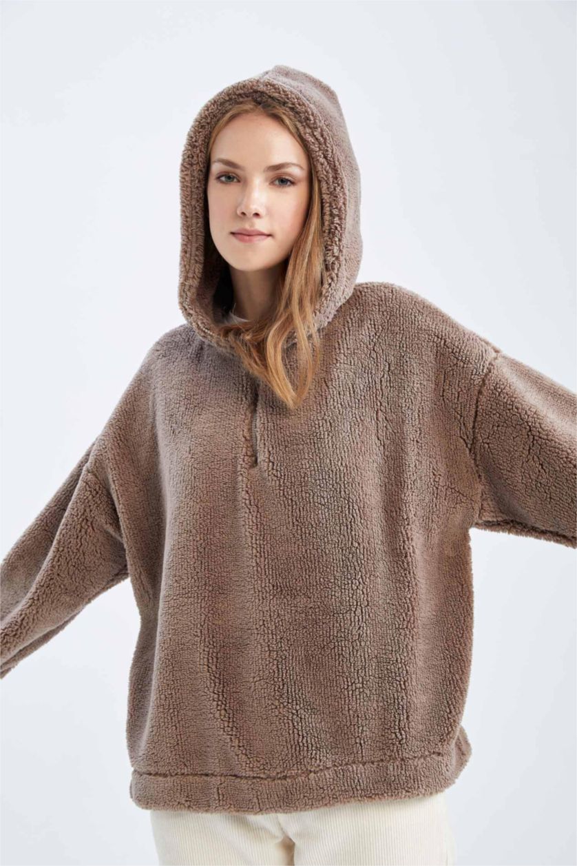 Woman Vison Oversize Fit Plush Sweatshirt