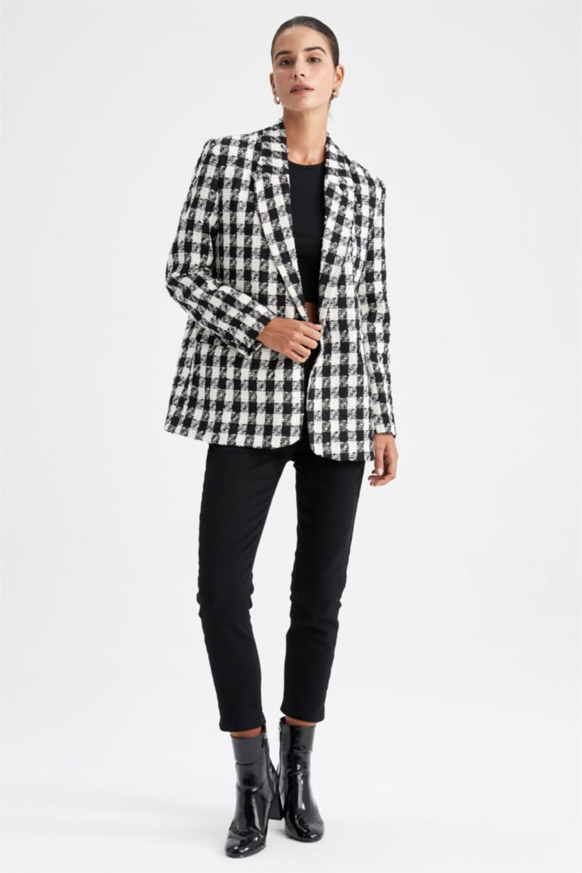 Woman Black Oversize Fit Houndstooth Patterned Blazer