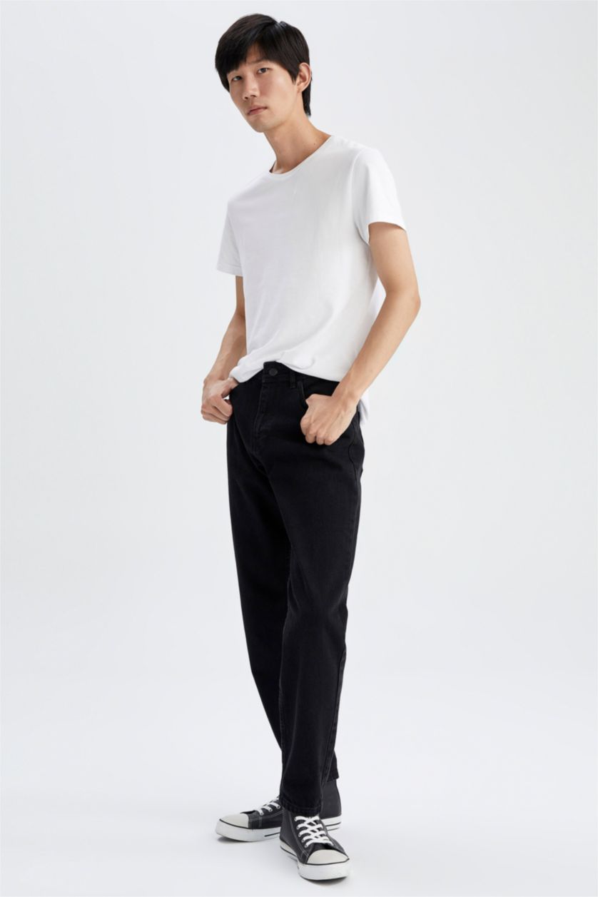 Erkek Siyah Regular Tapered Fıt Pantolon
