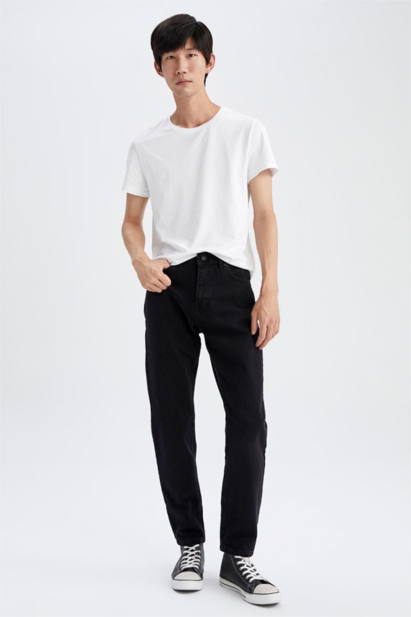Erkek Siyah Regular Tapered Fıt Pantolon