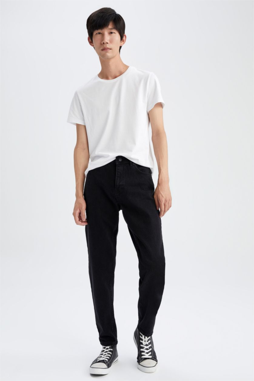 Erkek Siyah Regular Tapered Fıt Pantolon