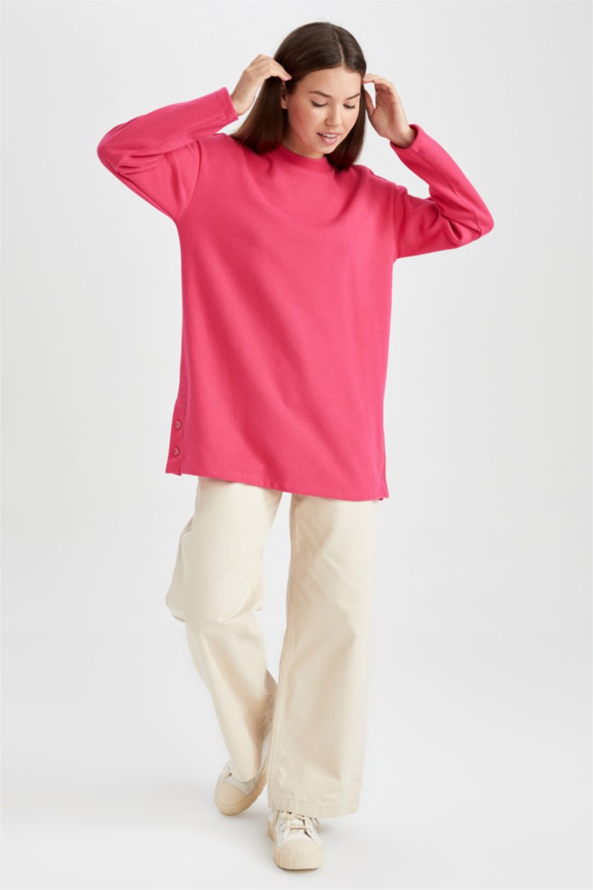 Woman Fushsia Regular Fit Fabric Long Sleeve Tunic