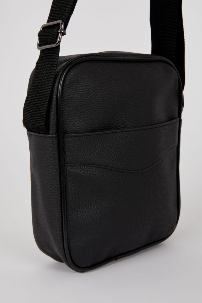 Erkek Siyah Suni Deri Çapraz Çanta