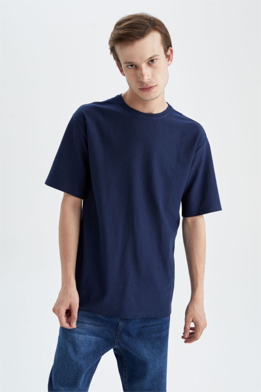 رجال كحلي Boxy Fit Short Sleeve T-Shirt