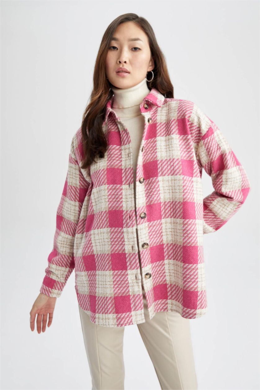 FEMME Rose Chemise À Manches Longues En Tweed À Col Chemise Coupe Oversize