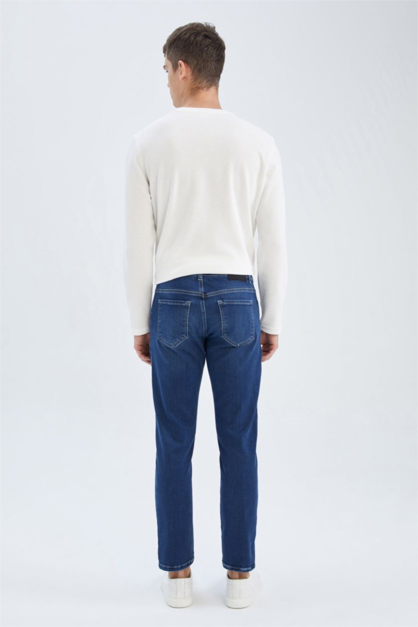 رجال أزرق غامق بنطلون جينز بيدرو بقصّة ضيقة مستدام