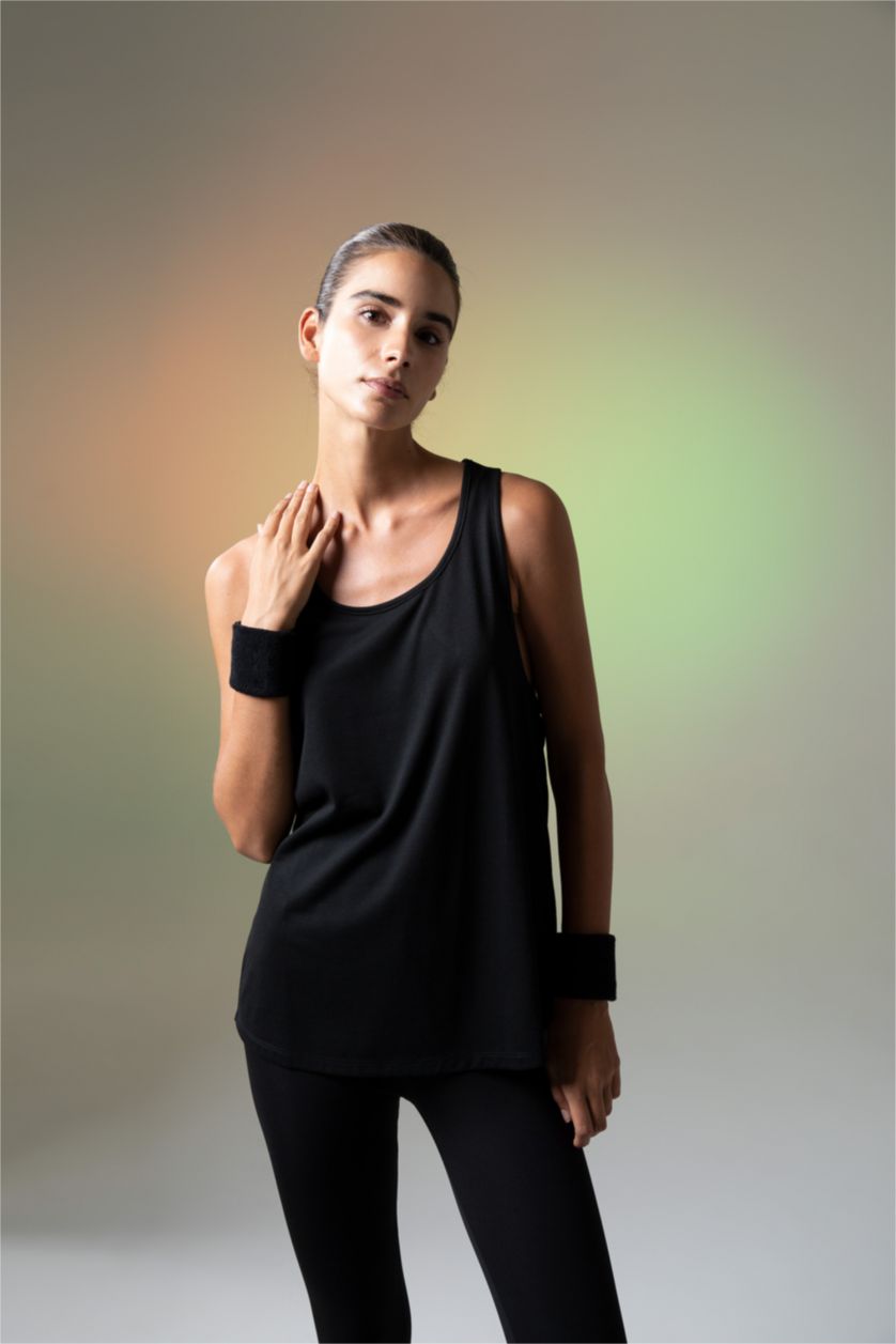 WOMAN Black Defacto Fit Standard Fit Crew Neck Singlet