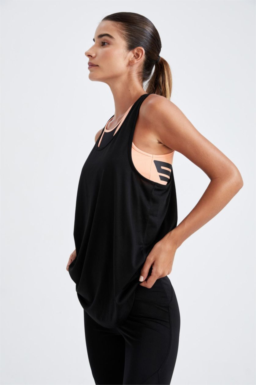 WOMAN Black Defacto Fit Standard Fit Crew Neck Singlet