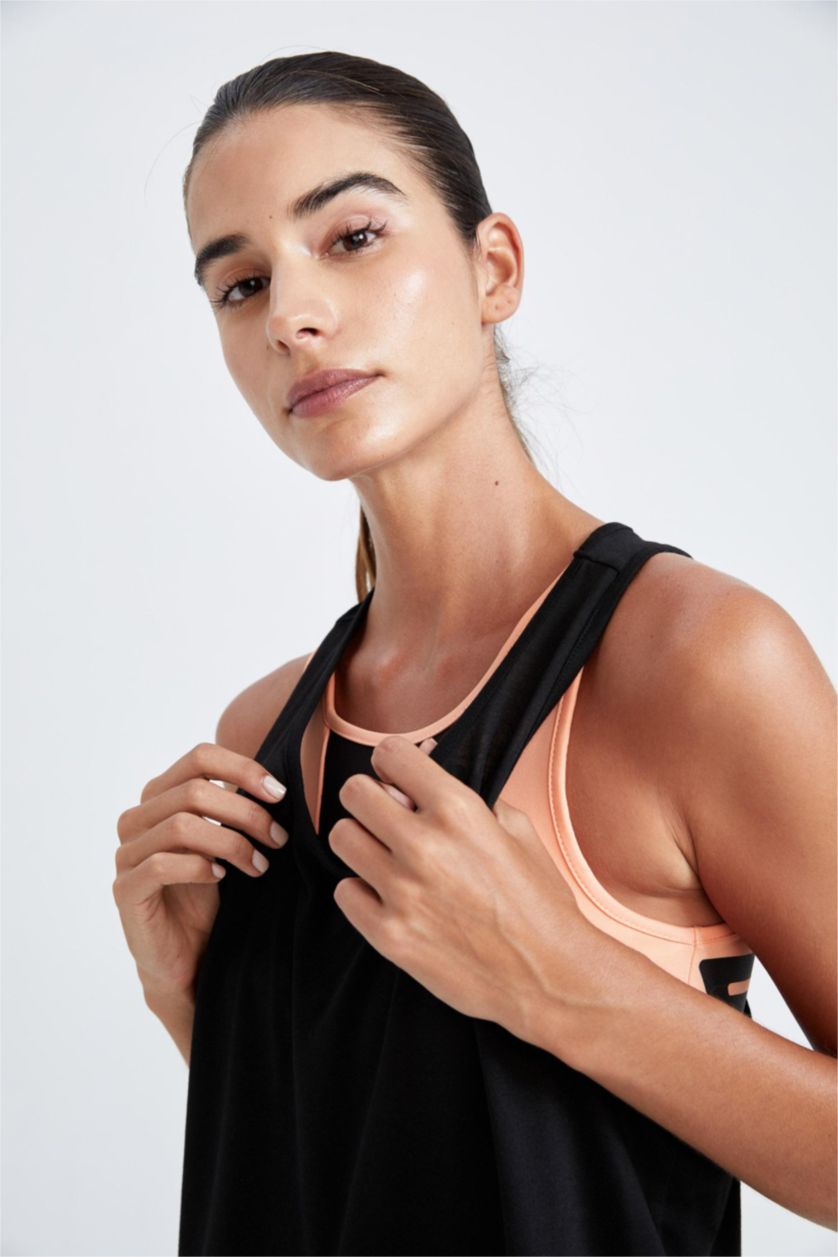 WOMAN Black Defacto Fit Standard Fit Crew Neck Singlet