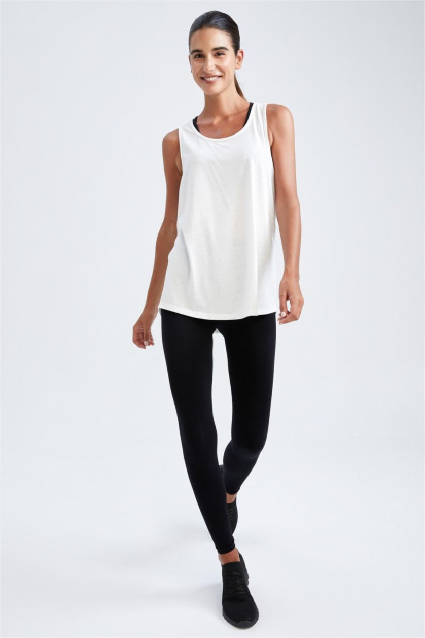 WOMAN Ecru Defacto Fit Standard Fit Crew Neck Singlet