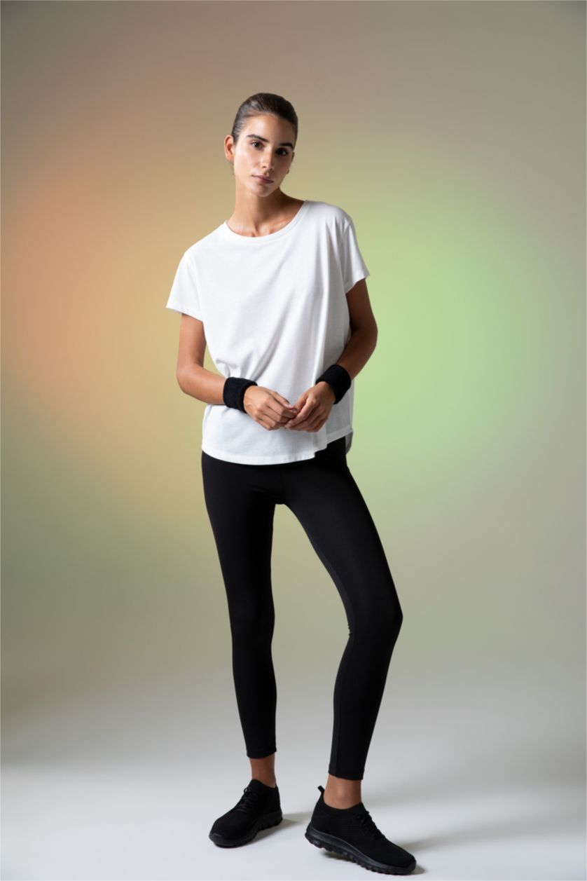 WOMAN Ecru Defacto Fit Comfort Fit Crew Neck Short Sleeved T-Shirt